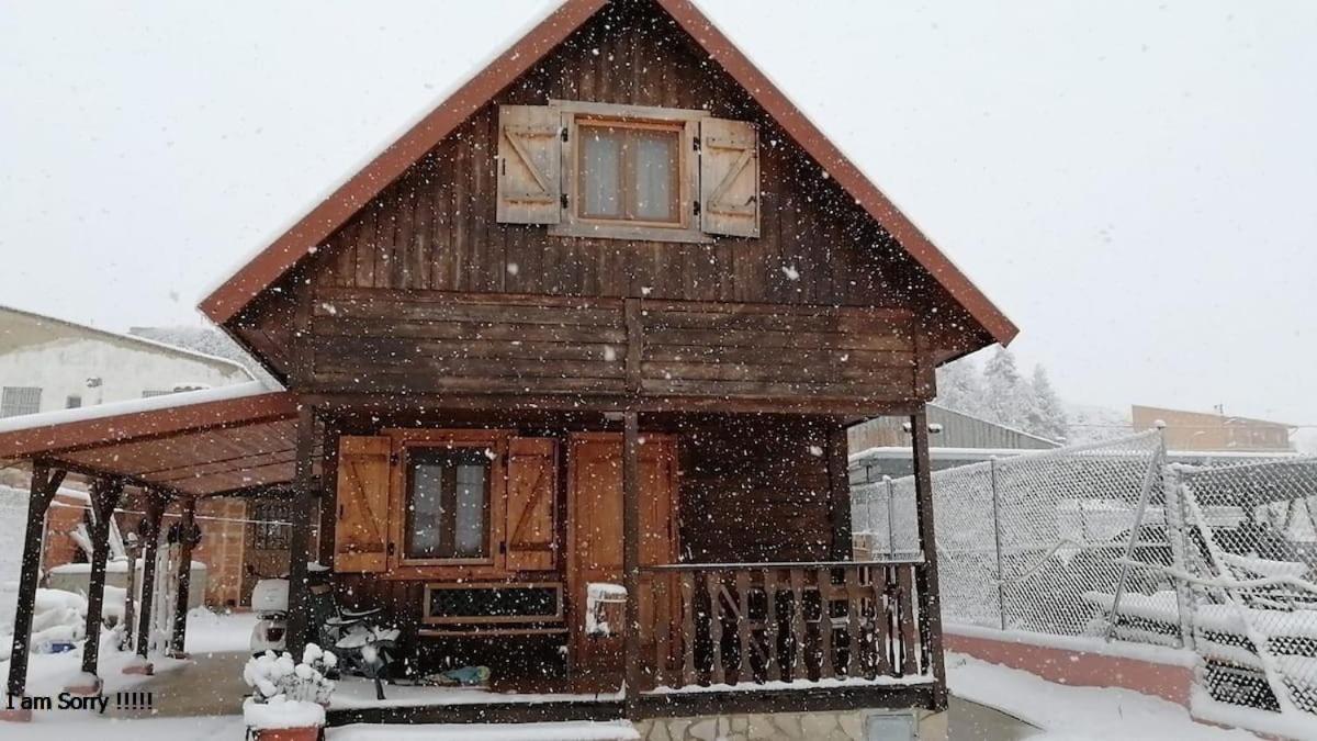 Cabana De Madera Especial Y Acogedora Cardenete Kültér fotó