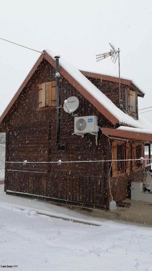 Cabana De Madera Especial Y Acogedora Cardenete Kültér fotó
