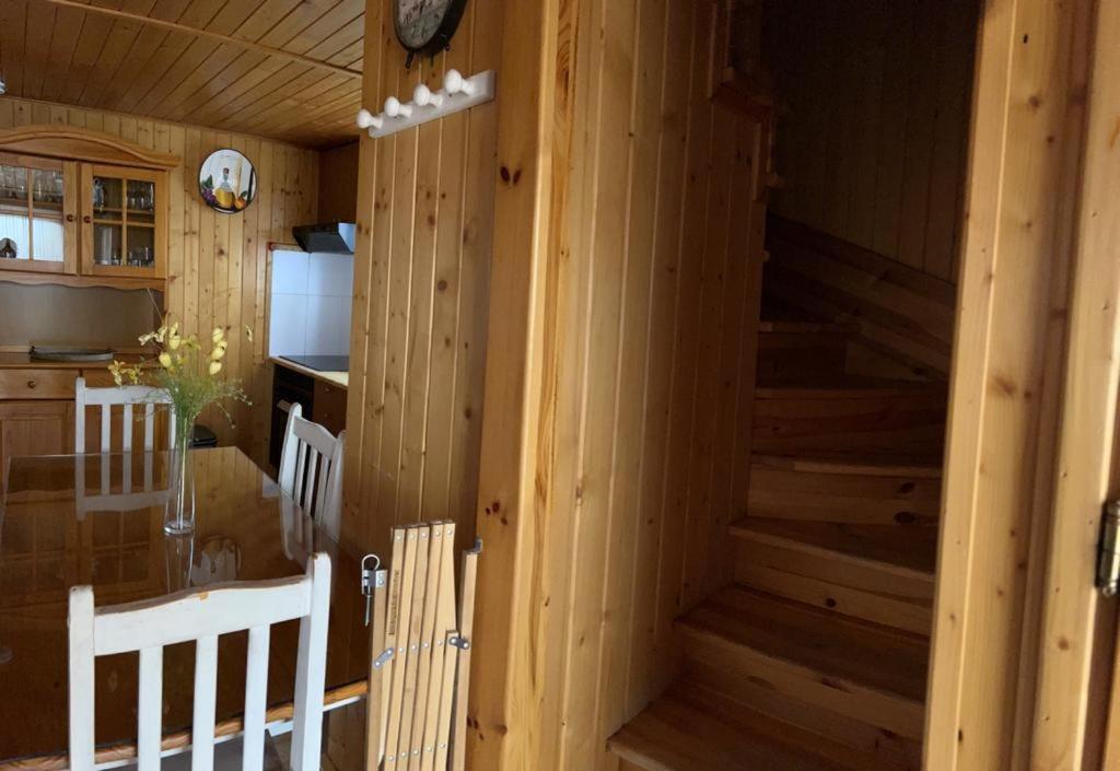 Cabana De Madera Especial Y Acogedora Cardenete Kültér fotó